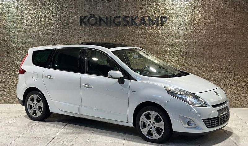 Gebraucht Renault Scénic III Bose Edition 160 PS (117 kW) 2012 Weiß Van / Kleinbus