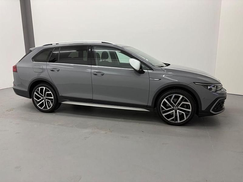 Gebraucht VW Golf Alltrack 200 PS (147 kW) 2021 Grau Kombi
