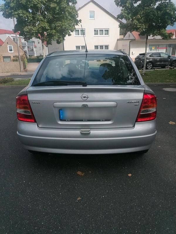 Silber Gebraucht 2002 Opel Astra Coupé | 800 € (Superpreis) - Bild 1/4
