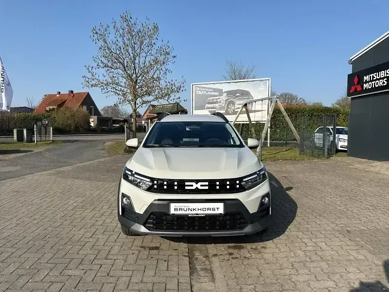 Neu Dacia Jogger Journey 158 PS (116 kW) 2026 Beige Van / Kleinbus