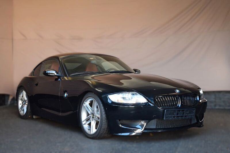 Schwarz Gebraucht 2007 BMW Z4 M Sport Line Coupé | 32.880 € - Bild 1/4