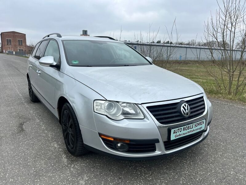 Grau Gebraucht 2009 VW Passat Comfortline Limousine | 1.800 € (Superpreis) - Bild 1/4