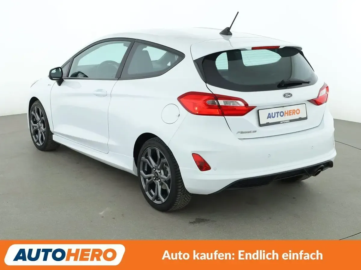 Gebraucht Ford Fiesta ST-Line 101 PS (74 kW) 2019 Weiß Kleinwagen