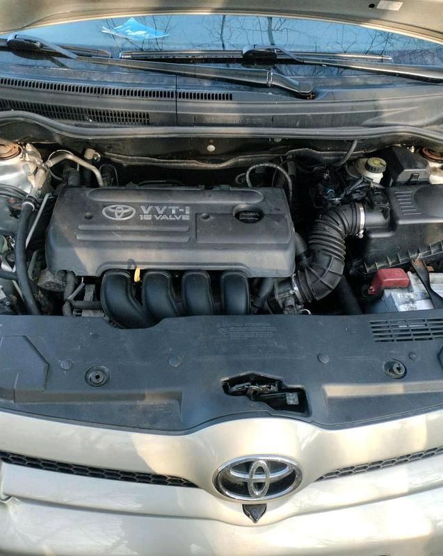 Gebraucht Toyota Corolla 136 PS (100 kW) 2004 Grau Kleinwagen