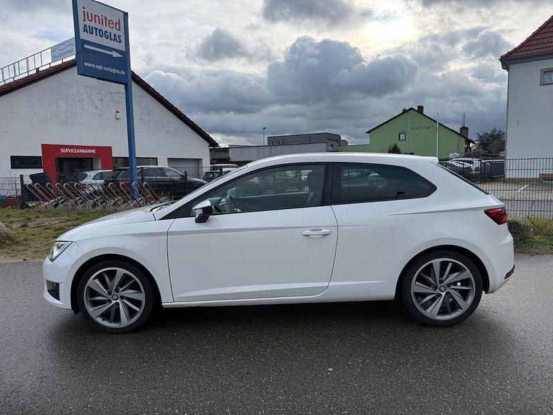Second-hand Seat Leon FR 184 CP (135 kW) 2015 Alb Coupe