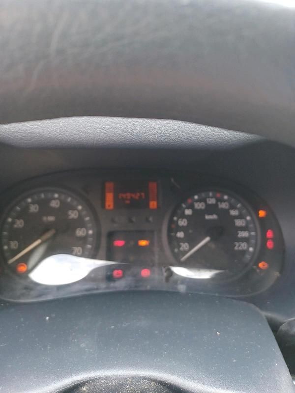 Gebraucht Renault Clio II 55 PS (40 kW) 2003 Andere farben Kleinwagen