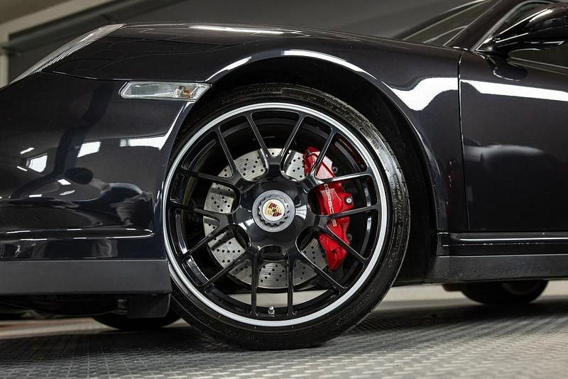 Gebraucht Porsche 911 Turbo 620 PS (456 kW) 2013 Basaltschwarzmetallic Coupé