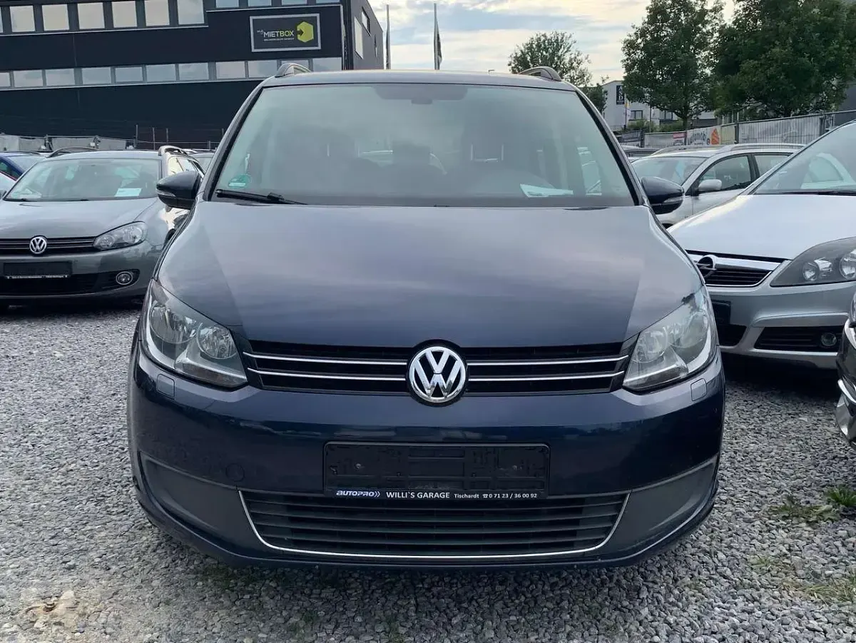 Gebraucht VW Touran Highline 105 PS (77 kW) 2011 Other Van / Kleinbus