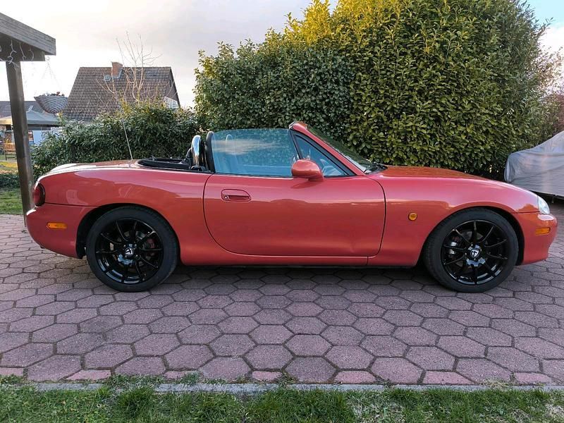 Gebraucht Mazda MX5 110 PS (80 kW) 2005 Orange Cabrio