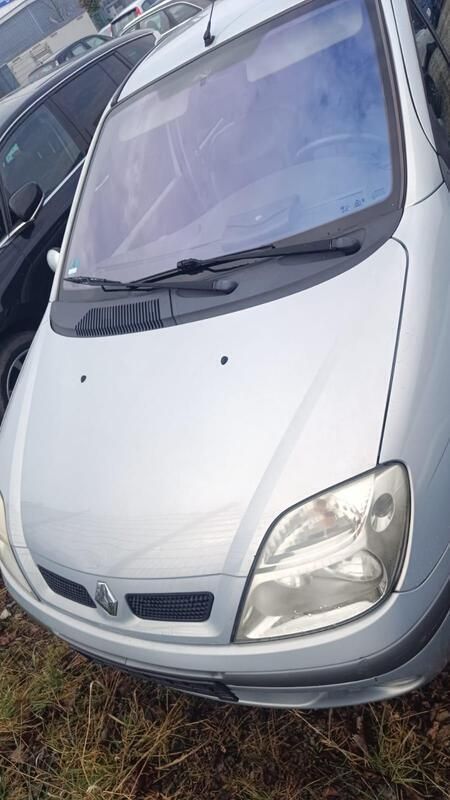 Grau Gebraucht 2003 Renault Scénic Van / Kleinbus | 800 € (Fairer Preis) - Bild 1/4