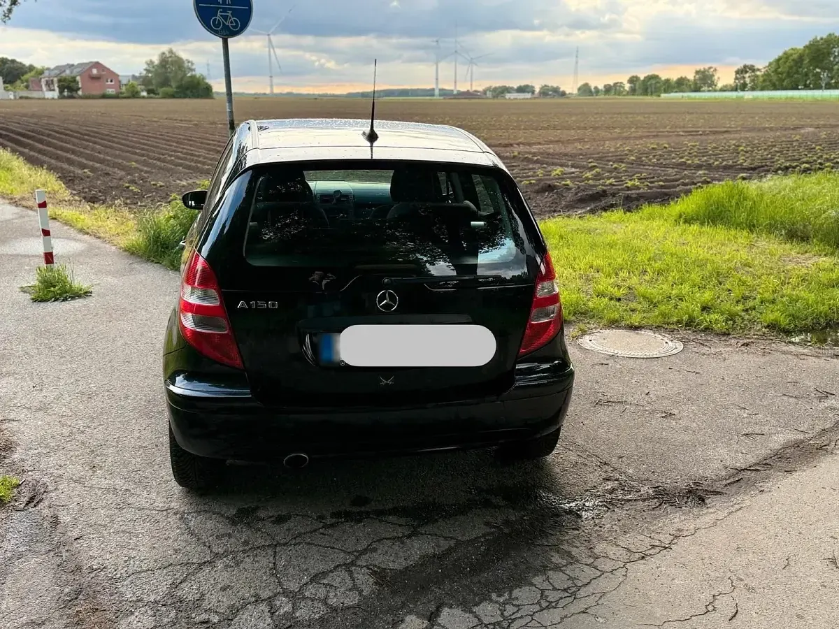 Gebraucht Mercedes A150 95 PS (69 kW) 2007 Schwarz Kleinwagen