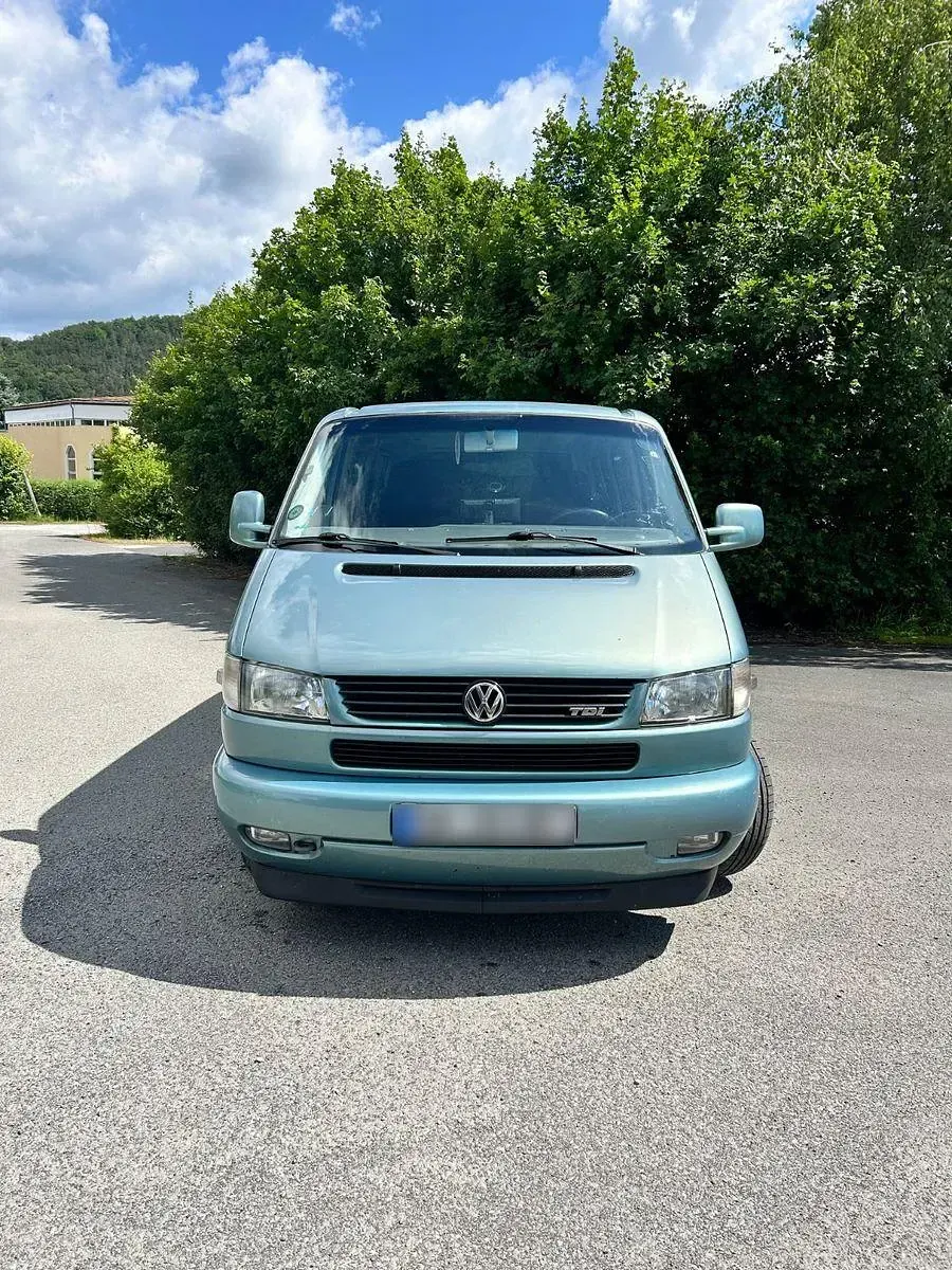 Gebraucht VW Multivan 102 PS (75 kW) 1999 Grün Van / Kleinbus