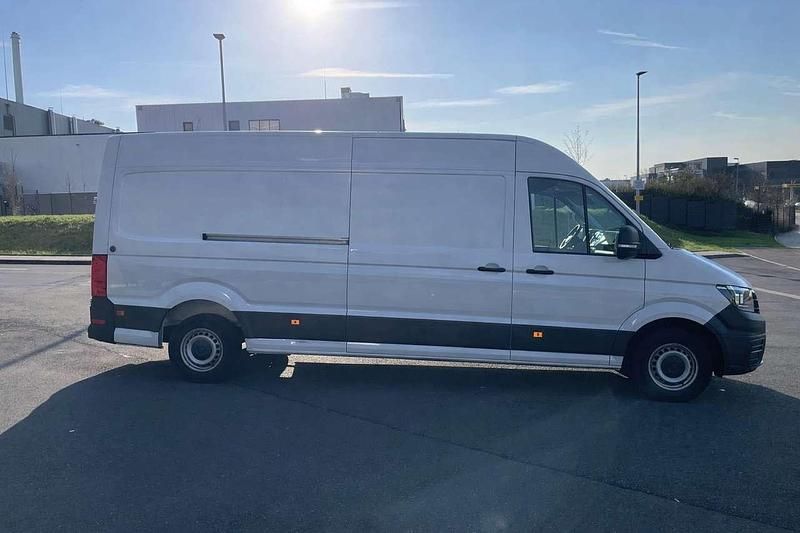 Gebraucht VW Crafter 140 PS (102 kW) 2023 Weiß Van