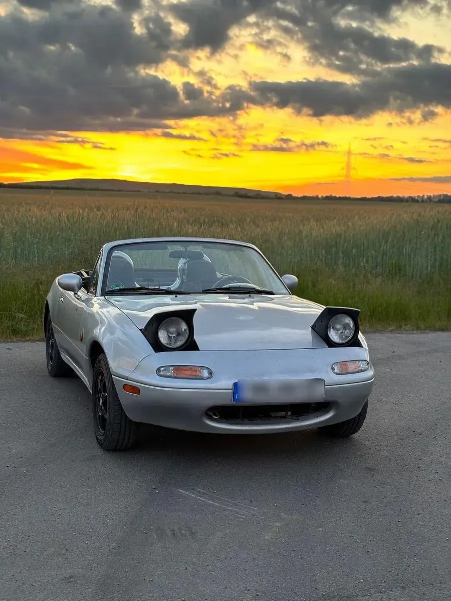 Gebraucht Mazda MX5 116 PS (85 kW) 1992 Silber Cabrio