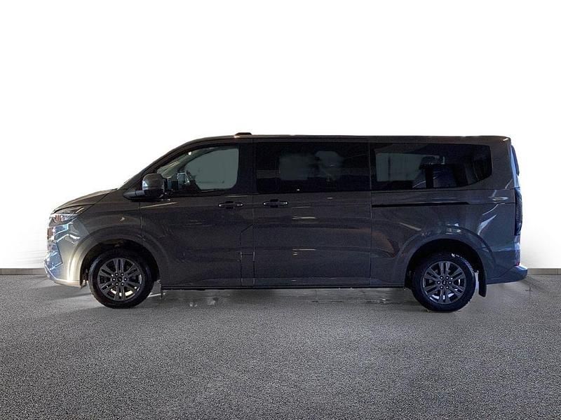 Gebraucht Ford Tourneo Titanium 136 PS (100 kW) 2024 Grau Van / Kleinbus