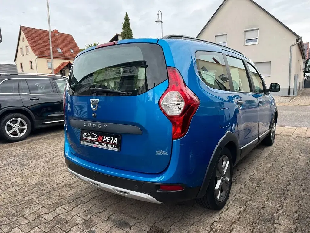 Gebraucht Dacia Lodgy Stepway 116 PS (85 kW) 2015 Blau Van / Kleinbus
