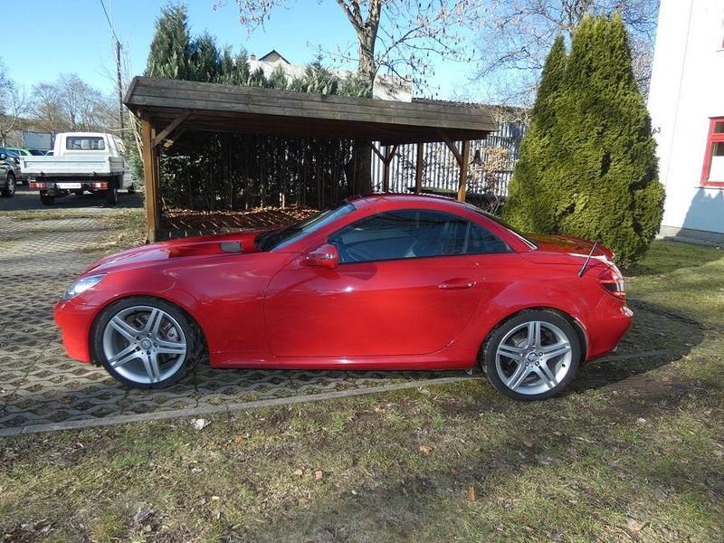 Gebraucht Mercedes SLK200 184 PS (135 kW) 2011 Rot Cabrio