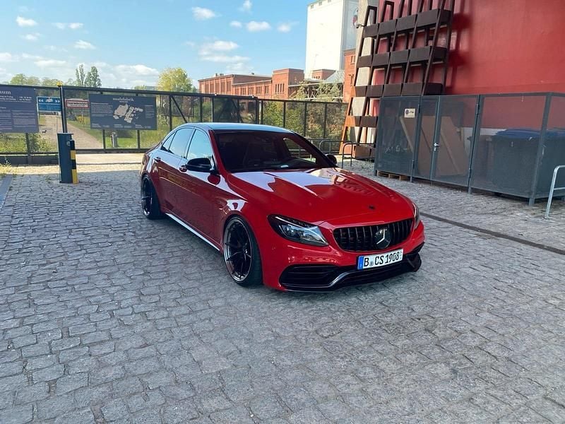 Rot Gebraucht 2015 Mercedes C63S AMG AMG Limousine | 74.999 € - Bild 1/4