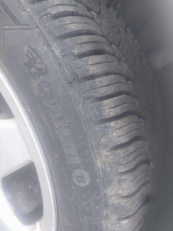 Second-hand VW Polo Comfortline 105 CP (77 kW) 2011 Alb Berlinǎ