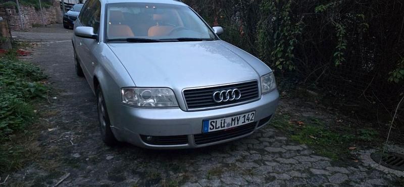 Grau Gebraucht 2003 Audi A6 Kombi | 1.900 € (Superpreis) - Bild 1/4