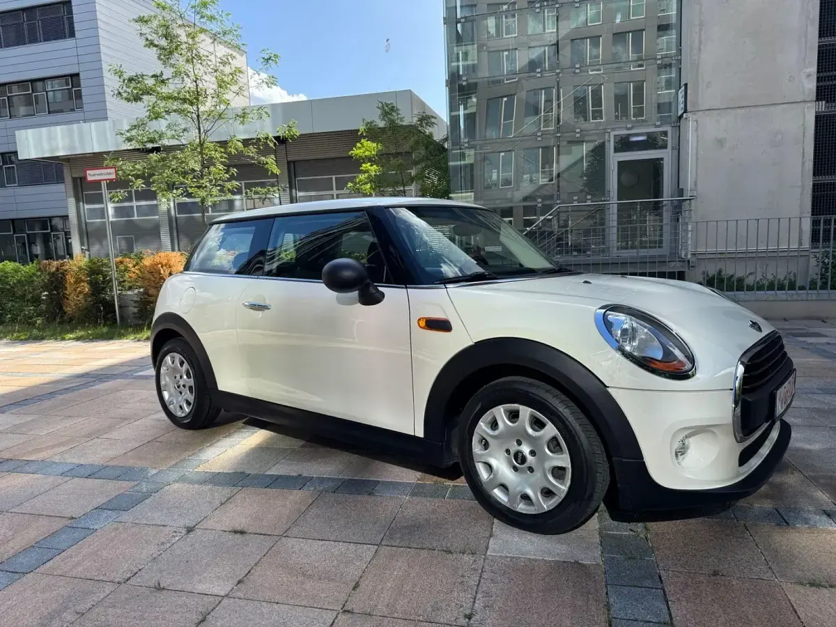 Gebraucht Mini ONE 102 PS (75 kW) 2015 Weiß Kleinwagen