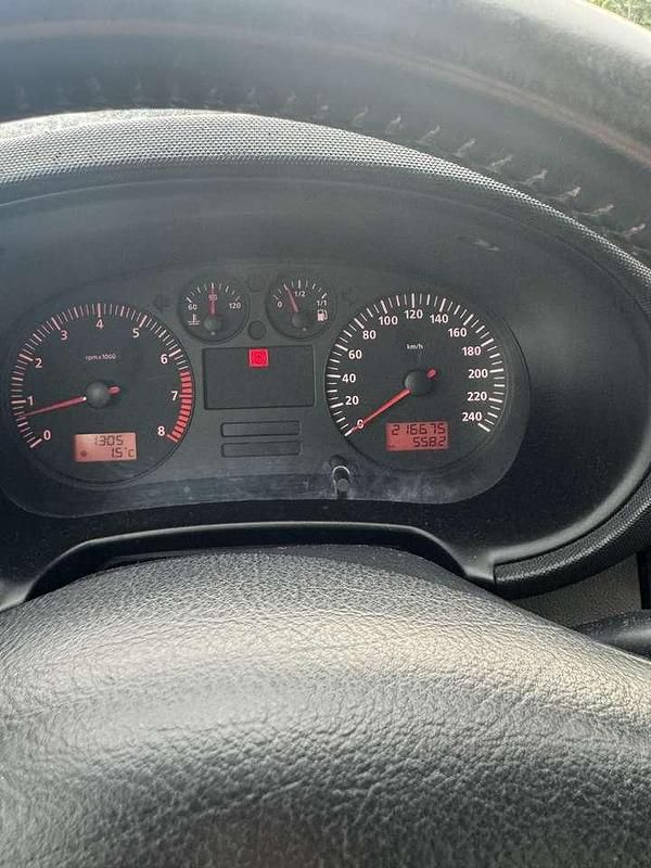 Gebraucht Seat Leon 105 PS (77 kW) 2002 Limousine