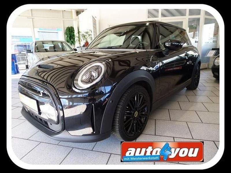 Gebraucht Mini Cooper SE 135 kW (184 PS) 2021 Schwarz Kleinwagen