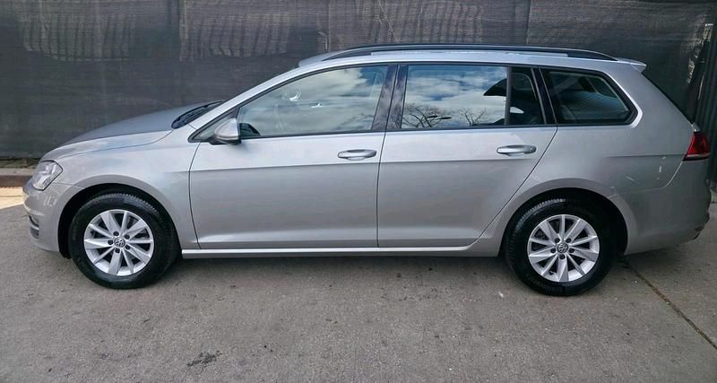 Gebraucht VW Golf VII 122 PS (89 kW) 2014 Grau Kombi