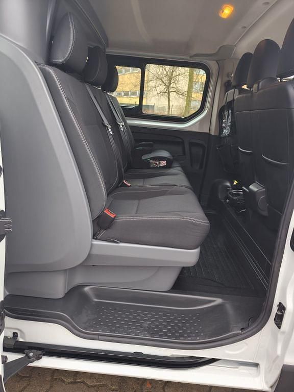 Gebraucht Renault Trafic 145 PS (106 kW) 2019 Weiß Van / Kleinbus