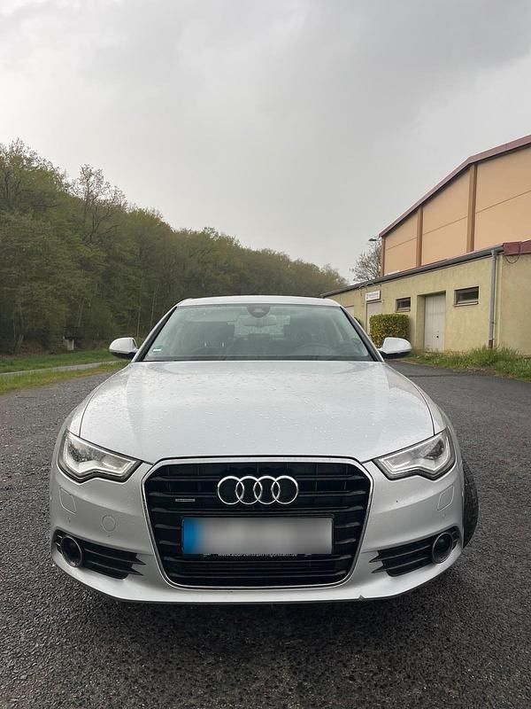 Gebraucht Audi A6 204 PS (150 kW) 2013 Silber Limousine
