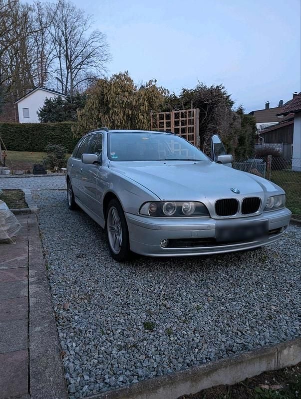 Gebraucht BMW 525 192 PS (141 kW) 2001 Silber Kombi