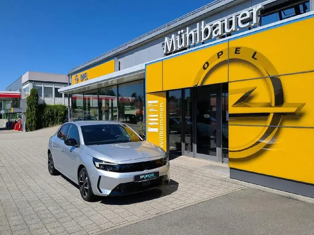 Gebraucht Opel Corsa 101 PS (74 kW) 2025 Silber Kleinwagen