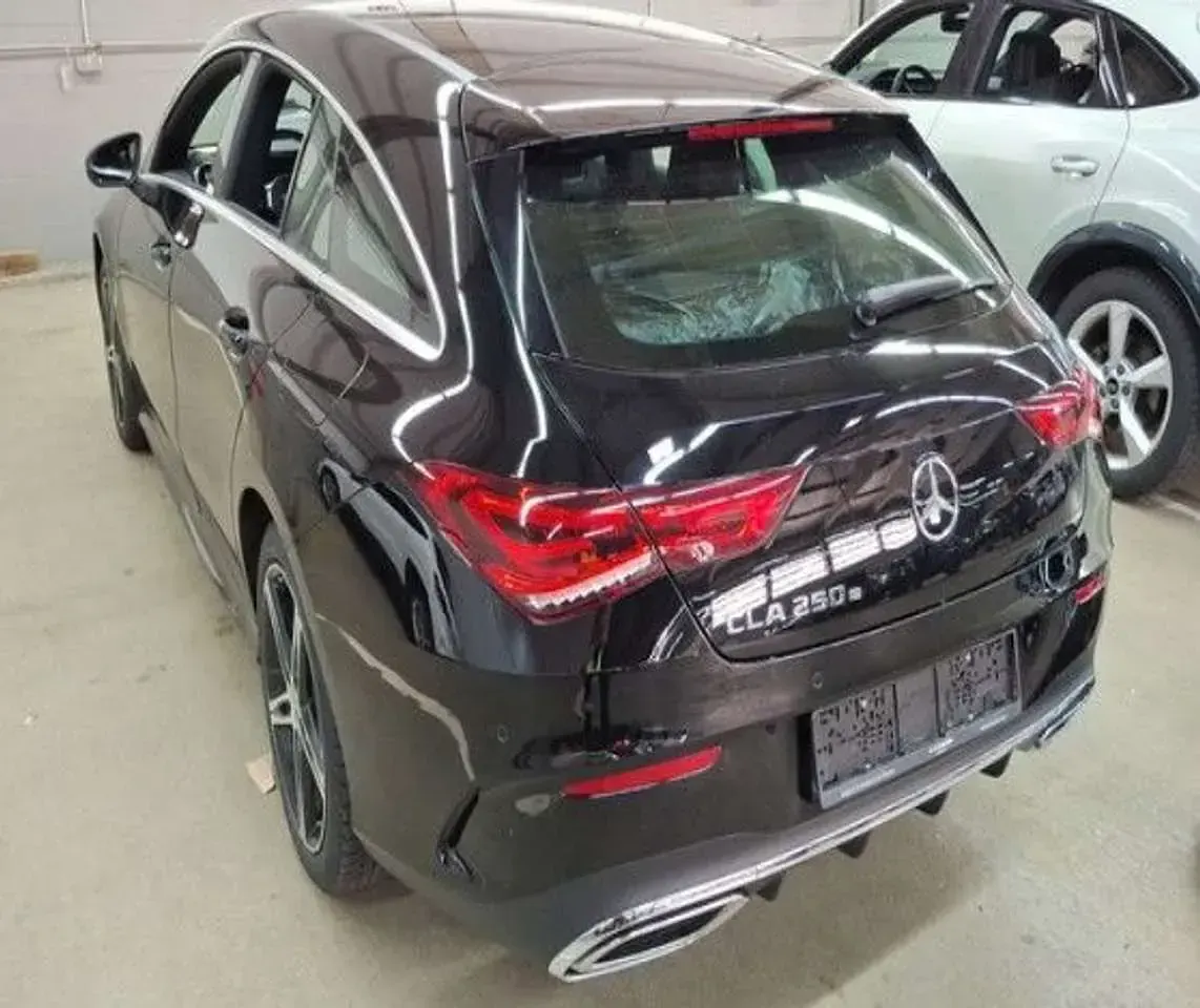Gebraucht Mercedes CLA250e AMG line 160 PS (117 kW) 2023 Nachtschwarz Coupé