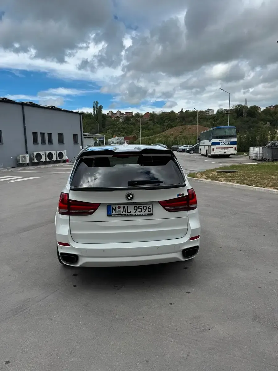 Gebraucht BMW X5 381 PS (280 kW) 2014 Andere farben SUV