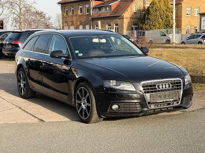Gebraucht Audi A4 Ambiente 143 PS (105 kW) 2011 Schwarz Kombi