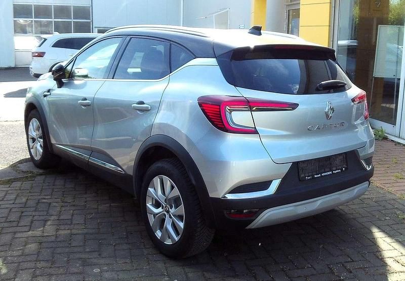 Gebraucht Renault Captur Intens 101 PS (74 kW) 2020 Grau SUV