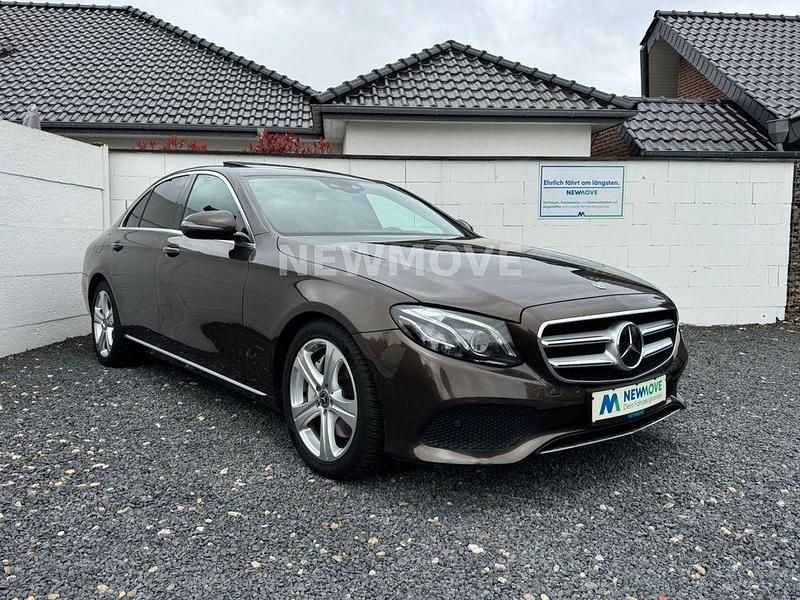Gebraucht Mercedes E350 258 PS (189 kW) 2017 Braun Limousine