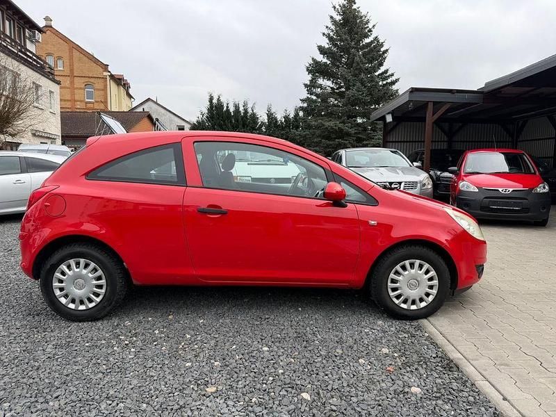 Gebraucht Opel Corsa Selection 80 PS (58 kW) 2009 Rot Kleinwagen