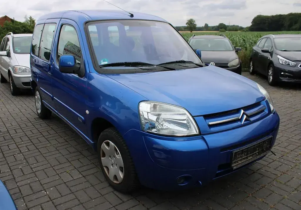 Gebraucht Citroën Berlingo 75 PS (55 kW) 2005 Blau Van / Kleinbus