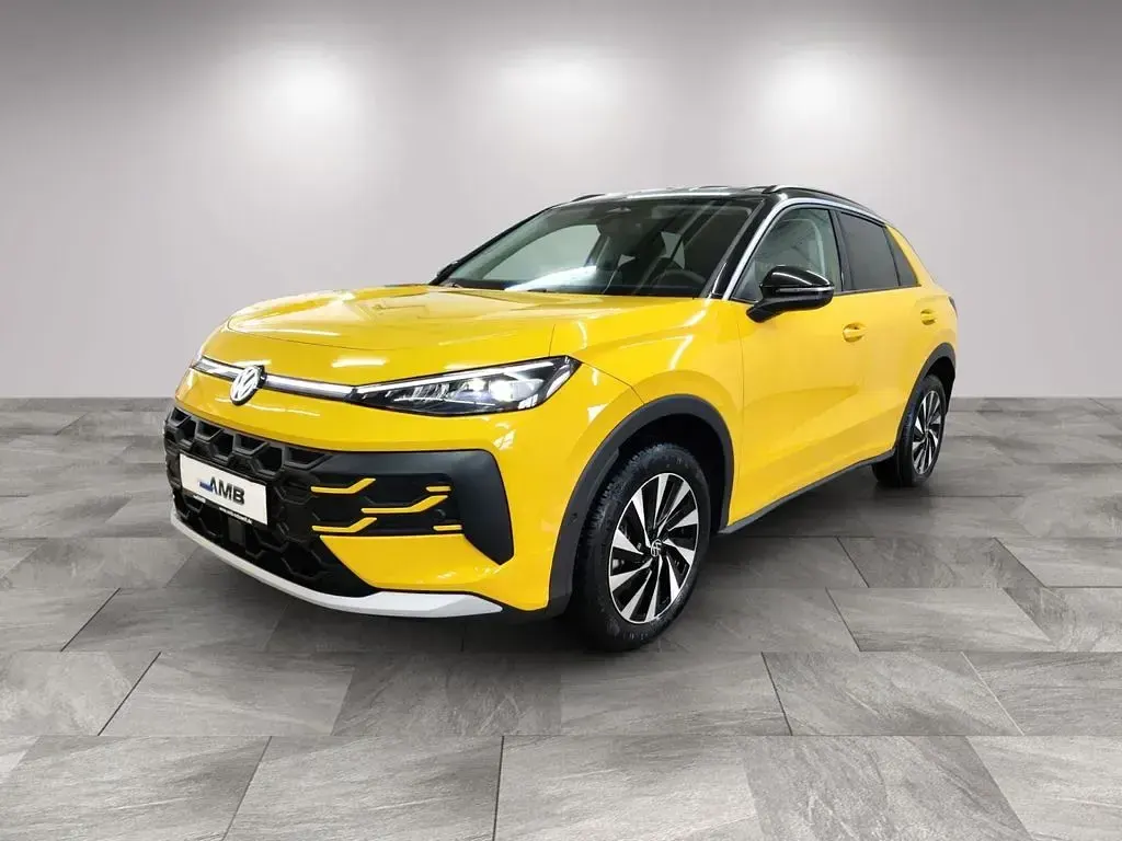 Gebraucht VW T-Roc Life 116 PS (85 kW) 2026 Canary yellow uni schwarz uni SUV