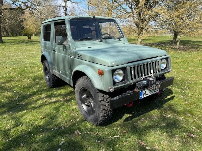 Grün Gebraucht 1985 Suzuki Samurai SUV | 1.850 € - Bild 1/4
