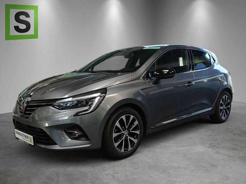 Grau Gebraucht 2023 Renault Clio V Techno Limousine | 18.240 € (Teuer) - Bild 1/4