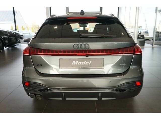 Gebraucht Audi A5 S-Line 204 PS (150 kW) 2025 Grau Coupé