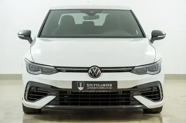 Gebraucht VW Golf VIII R 320 PS (235 kW) 2021 Weiß Limousine