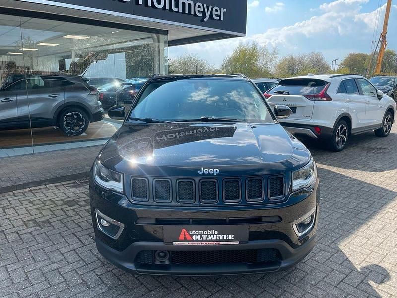 Gebraucht Jeep Compass Limited 170 PS (125 kW) 2019 Schwarz SUV