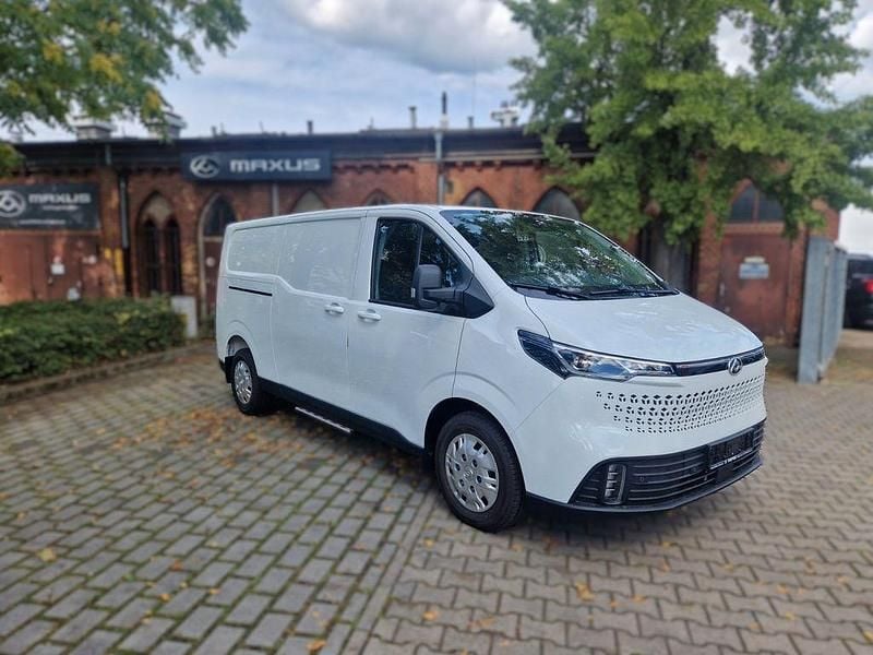 Neu Maxus V70 147 PS (108 kW) 2026 Weiß Van