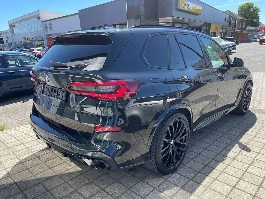 Gebraucht BMW X5 M Sport 286 PS (210 kW) 2023 Schwarz SUV