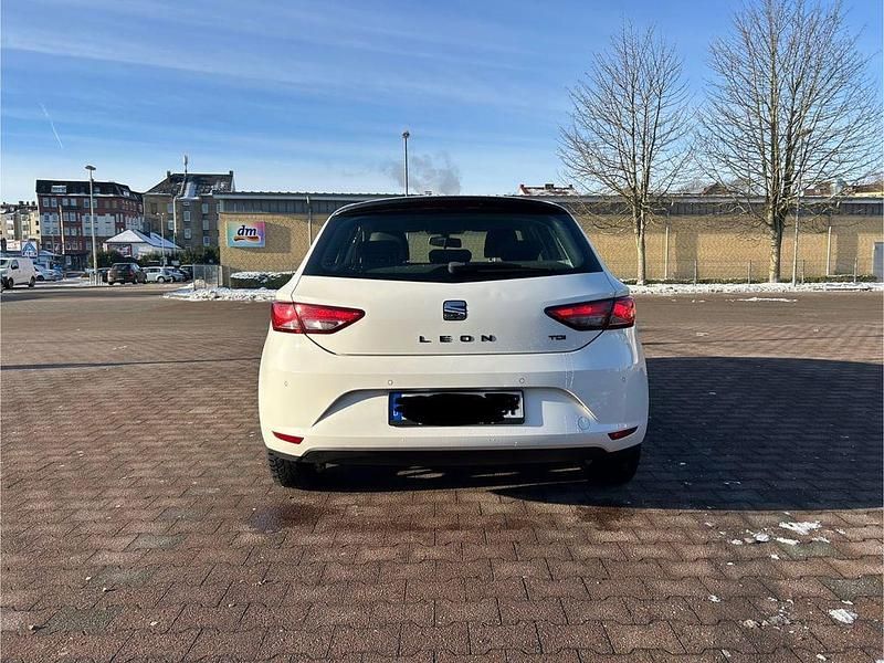 Gebraucht Seat Leon Style 110 PS (80 kW) 2016 Weiß Limousine