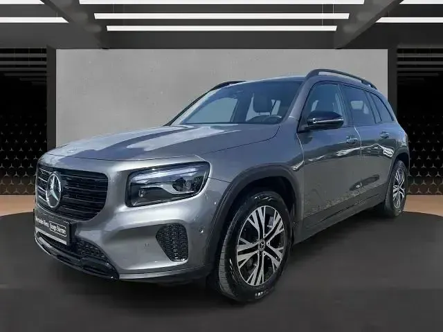 Gebraucht Mercedes GLB220 Progressive 190 PS (139 kW) 2025 Grau SUV