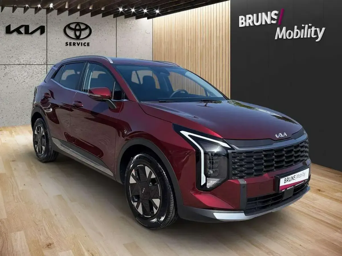 Neu Kia Sportage Comfort 150 PS (110 kW) 2026 Magmarot SUV